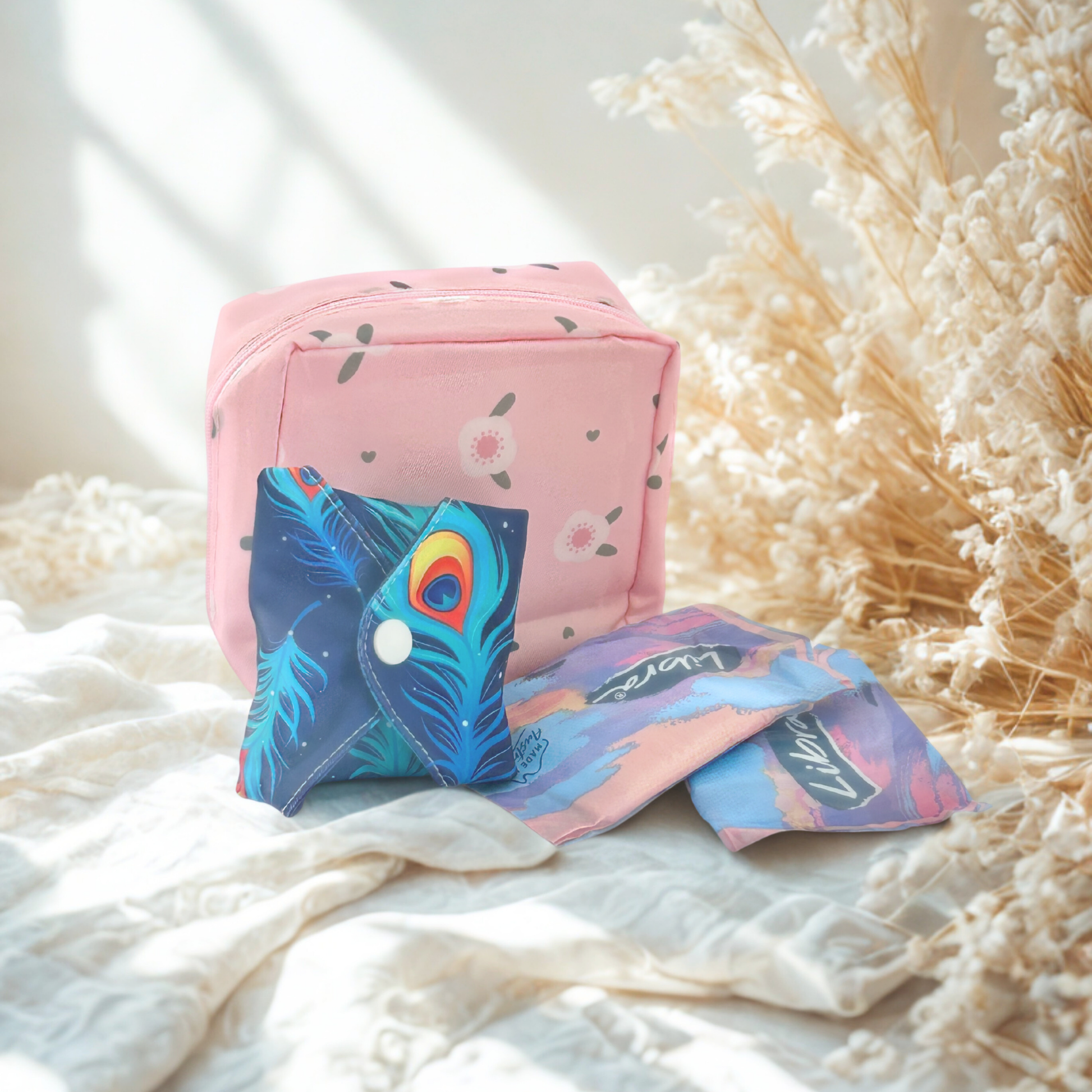 carry bag for period products